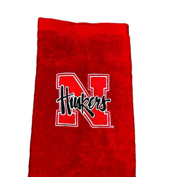 Red Nebraska Cornhuskers Tri-Fold Golf Towel With Hook Team Effort Face Club - Picture 2 of 6